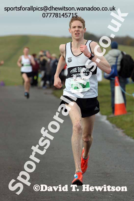 Senior men and women, 2016 Heaton Memerial 10k Road Race. Photo: David T. Hewitson/Sports for All Pics